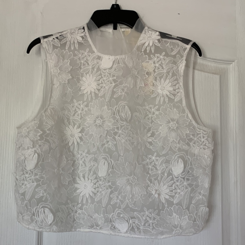 Anthropology Maeve appliqué shell top  sz L